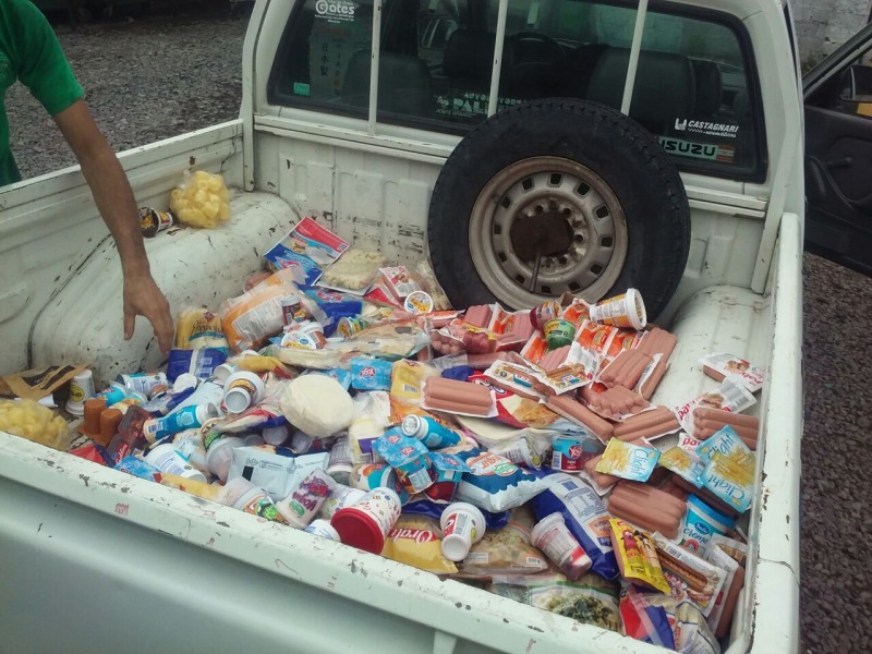 Decomisaron casi 300 kg de mercadera en dos super chinos
